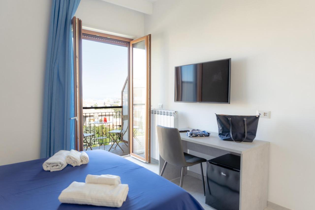 Le Tre Ccc Bed & Breakfast Sorrento Dış mekan fotoğraf
